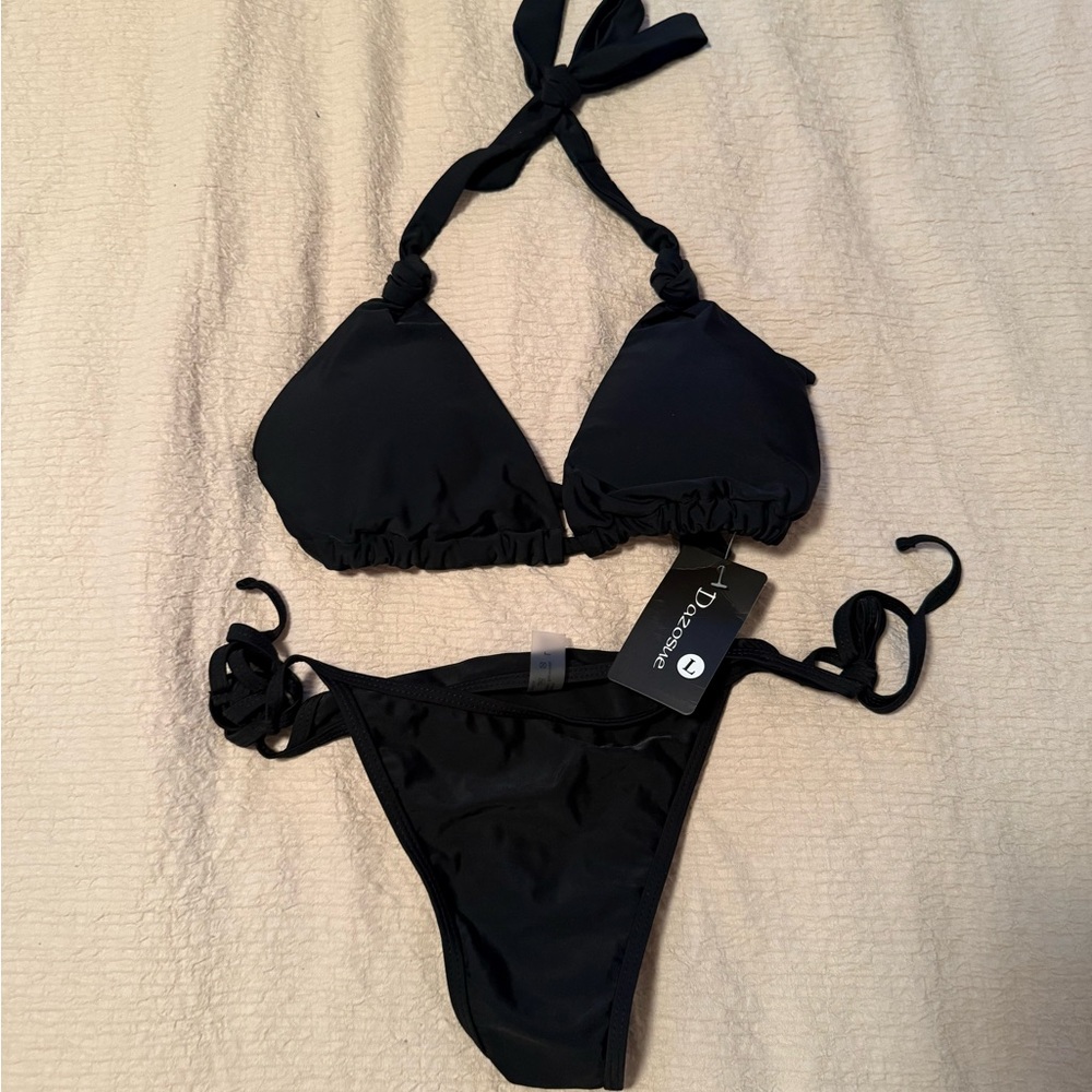 3/30$ Black Triangle Bikini Set